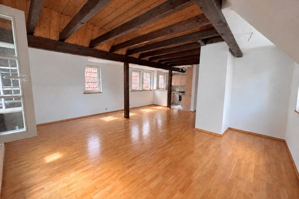 Charmante Altbauwohnung im historischen Fachwerkhaus – mitten in der Altstadt mit Garagenstellplatz