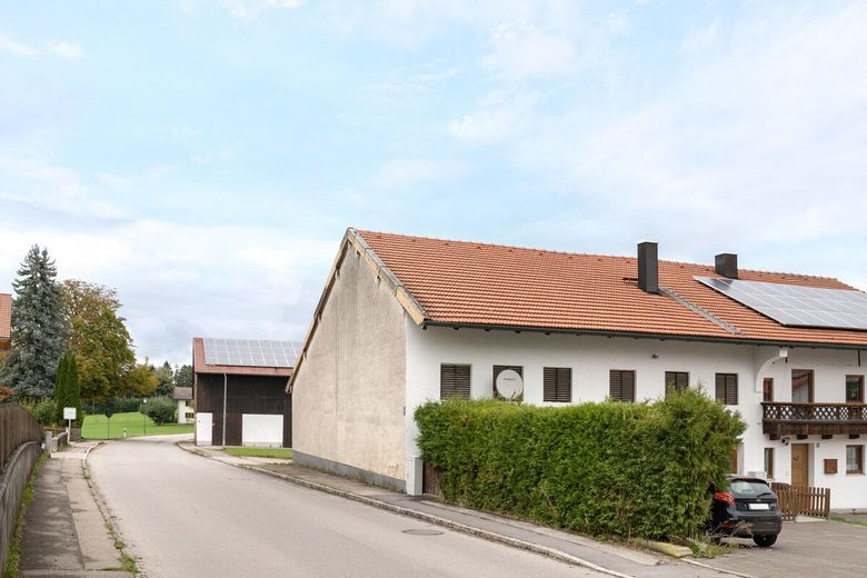 Attraktives Ausbauobjekt: Stadl mit genehmigter Wohnraumschaffung – FINESTEP Immobilien