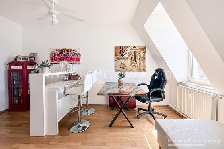 22801 HomeCompany Dresden Möbliert/Furnished 3-Zimmer Maisonette Wohnung in Dresden-Striesen mit Balkon max. 3 Personen – 263f17603219aaecb8dbe622a78f88bc7f491293.jpg