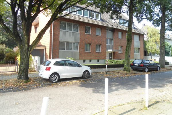 Essen Moltkeviertel / Gruntownie odnowione 2-pokojowe mieszkanie z kuchnią, przedpokojem i łazienką