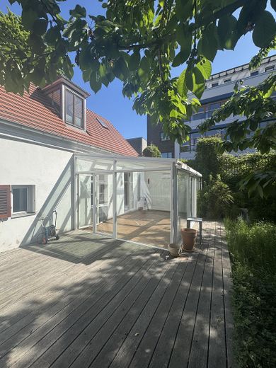 Wintergarten und Terrasse