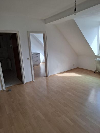 2 Zimmer-Apartment in Wuppertal – Ideal für den Einstieg! – Zimmer 1