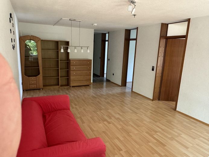Appartamento di 4 locali a Ingolstadt- Haunwöhr - SENZA PROVVIGIONE DI AGENZIA – Wohnzimmer