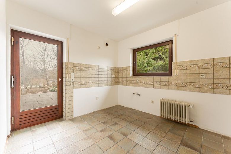 Küche u. Zugang Terrasse