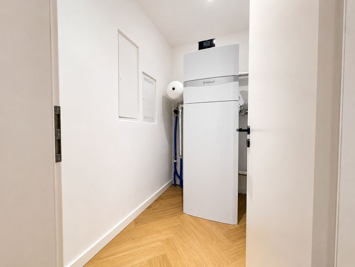 Exklusiver Wohntraum über Köln: Penthouse mit spektakulärer 97 m² Dachterrasse, Provisionsfrei – Abstellkammer