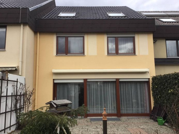 Senza provvigione! Casa a schiera a Radolfzell am Bodensee con grande potenziale di ampliamento – Rückansicht vom Garten aus