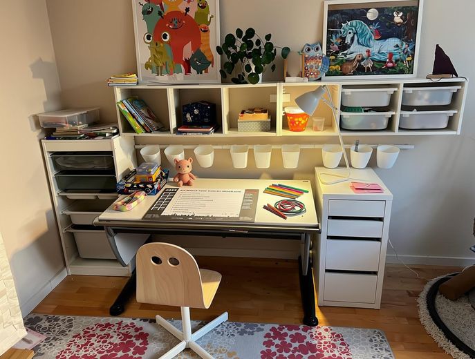 Emménager plutôt que rénover – maison jumelée de haute qualité avec jardin – Ausschnitt Kinderzimmer 2