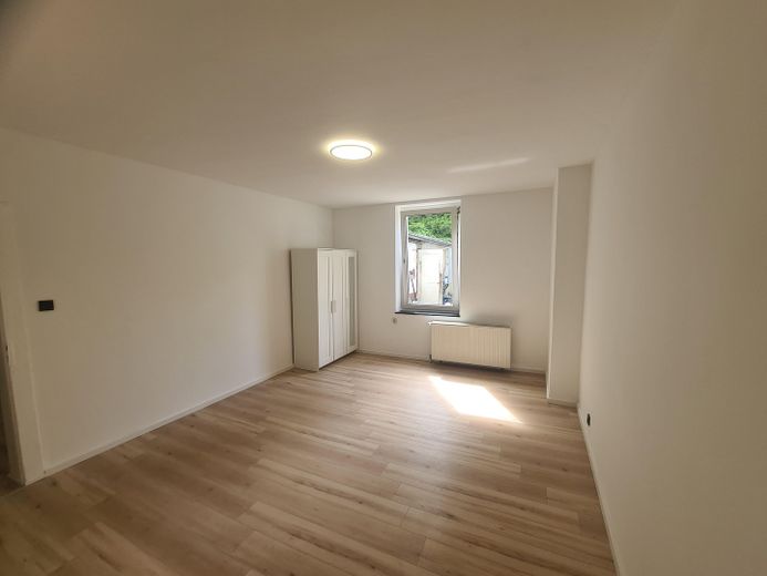 Erstbezug nach Renovierung – attraktive 55-m²-Wohnung in Heerdt – Schlafzimmer