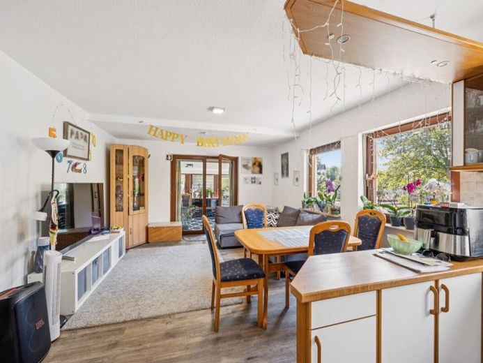 Zentrale Wohnung in atemberaubender Lage mit Garten – फोटो 1
