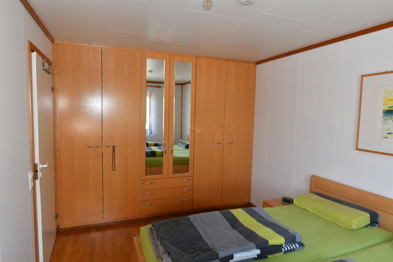 Schlafzimmer Bild 2