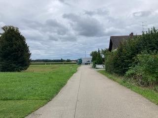 Süden - Anliegerstraße zur B12