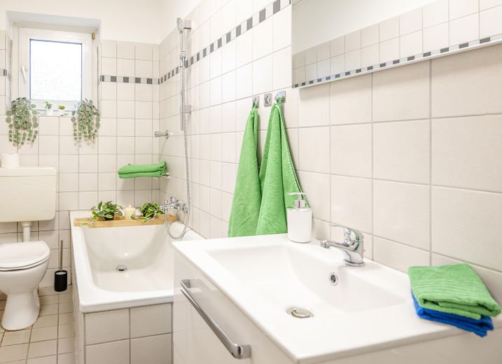 Attraktives Apartment in Oberhausen – zentrale Lage mit vielseitigem Vermietungspotenzial – Badewanne