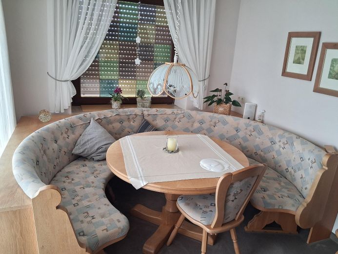 Esszimmer mit Rundbank