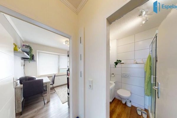 Kapitalanlage: Modernisierte 32  m²‑Wohnung im 1. OG – Frei werdend?