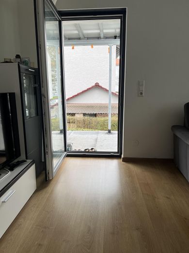 4 Zimmer Wohnung am Kuhberg – Eingang zur Terrasse 