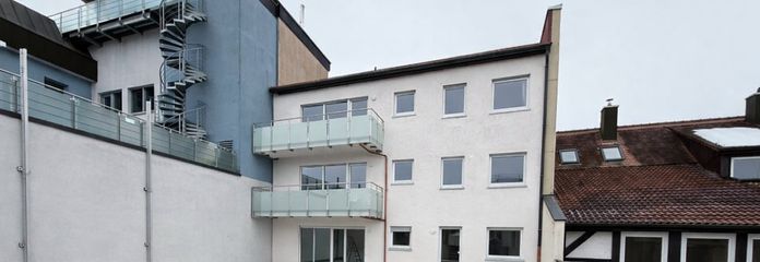 Appartamento trilocale completamente ristrutturato con terrazza sul tetto di 200qm a Neustadt a.d. Aisch