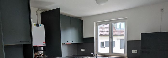 Appartamento di 2 locali, adatto anche come appartamento condiviso – Einbauküche