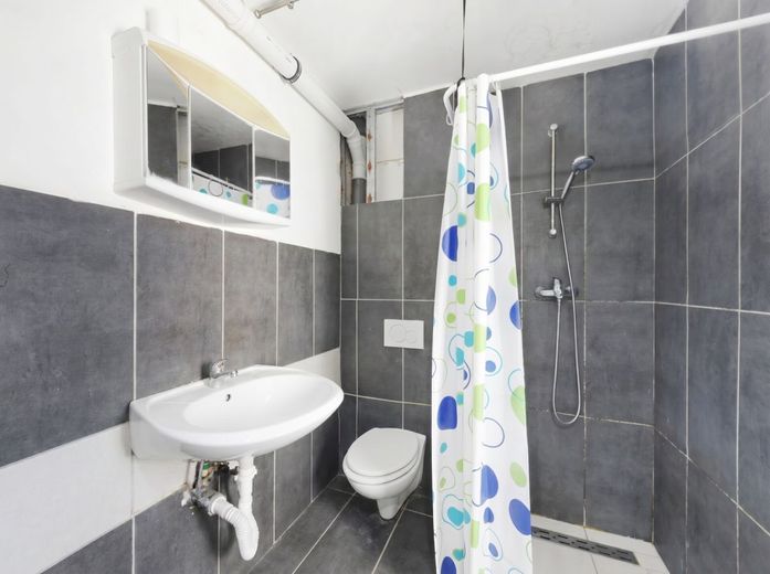 Renditestarkes Mehrzimmerhaus mit Entwicklungs-
potenzial - ideal für Kapitalanleger und Investoren – Bad OG