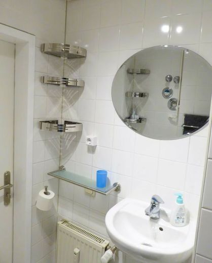 2-Zimmer-Altbau-Apartment mit Küche in Kreuzberg – 877705bc-b03d-4539-84b0-a8e3314c01fa