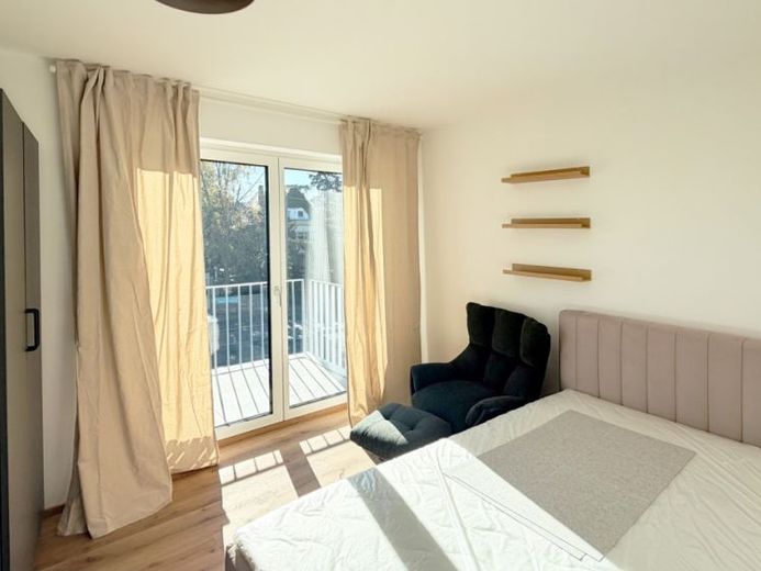 seventy2west - Microappartamenti arredati
Appartamento 15 con balcone – Foto 1