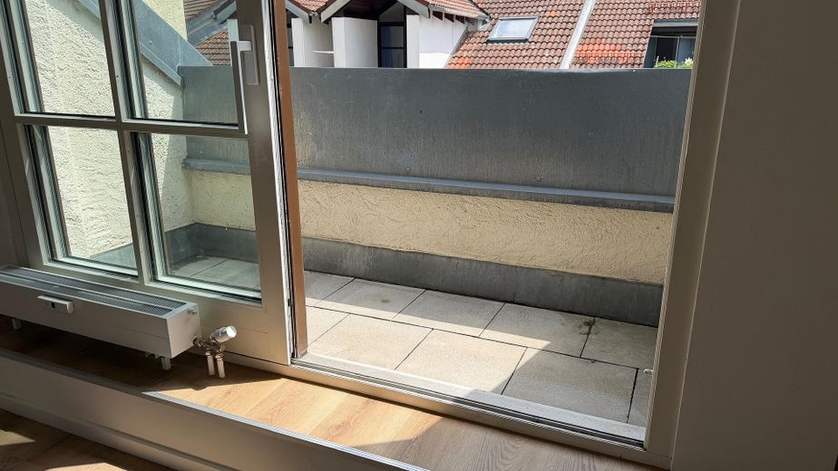 Erstbezug nach Sanierung im Herzen von Unterhaching – Dachterrasse
