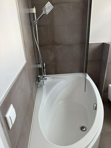 Badewanne in 2 OG 