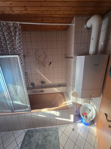 3,5-кімнатна квартира в оренду – Bad