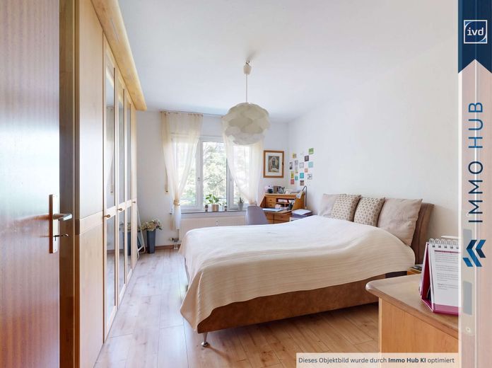 ++ 3,8% Bruttomietrendite in Toplage – 3-Zimmer-Wohnung mit Stellplatz ++ – 6146367-t683UfncWNAJqSALdb62BKoD-Schlafzimmer.jpg