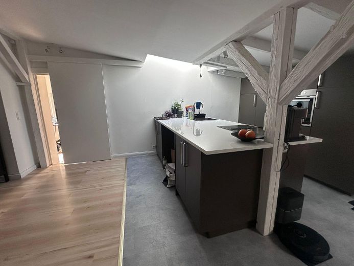 Schlutuper Kirchstraße, Beste Lage, weitläufige Wohnung mit Charme – Foto 17