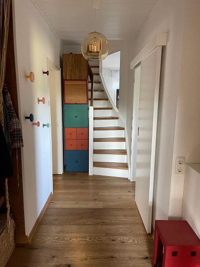 Freistehendes Ein- Zweifamilienhaus in Hagen-Hohenlimburg in bevorzugter Lage Hohenlimburg-Reh – Treppenaufgang innerhalb