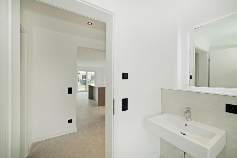 602 m² arsa, stüdyo ve en modern bina teknolojisine sahip seçkin yeni yapım ikiz ev – Fotoğraf 13