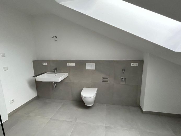 3-Zimmer Wohnung in Langquaid – Badezimmer