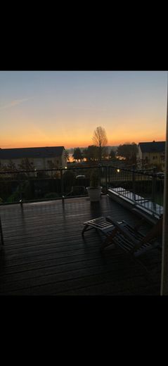 Exklusives Wohnen mit Havelblick: KfW-70 Wellness-Oase mit Pool & Sauna in Nieder Neuendorf – Foto 4