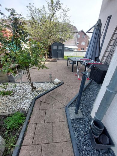 Casa unifamiliare con veranda invernale ;terrazza; giardino e garage.  !!(prezzo trattabile) – Foto 39