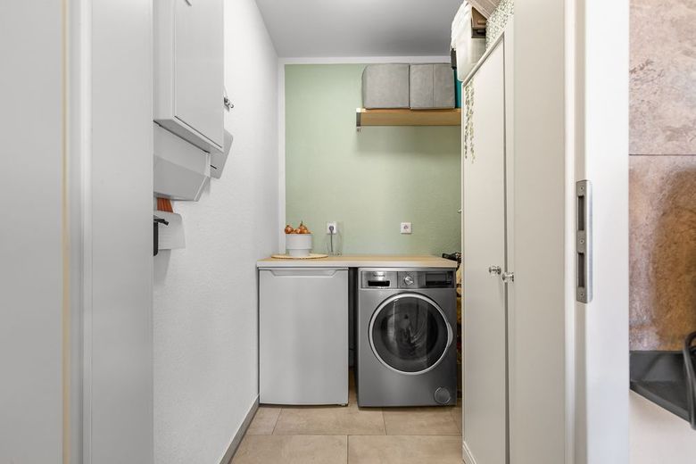 2-Zimmer-Neubauwohnung in beliebter Lage von HH-Meiendorf – Hauswirtschaftsraum