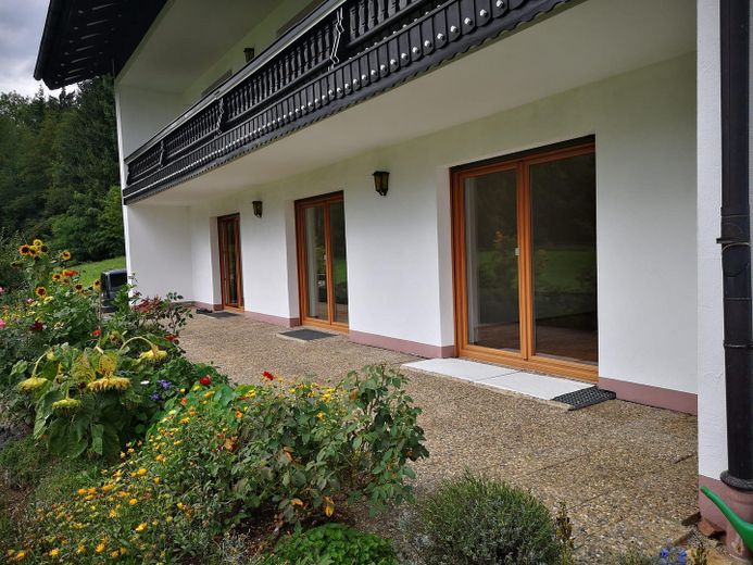 Appartamento al piano terra con 3 stanze in affitto a Surberg – Terrasse