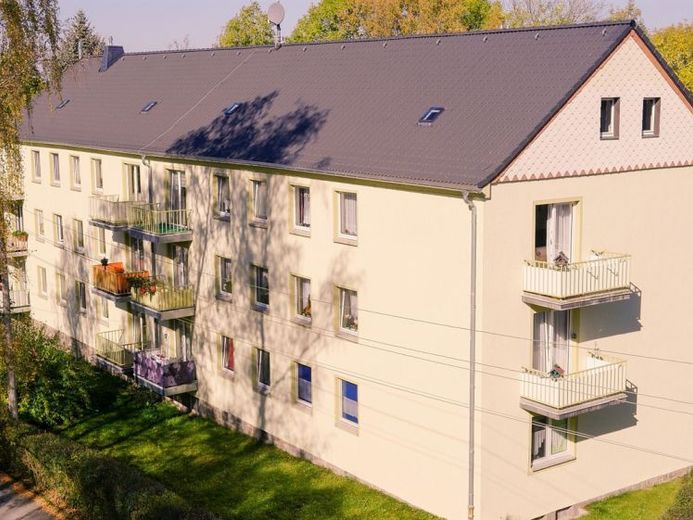 4-Raum-Wohnung mit Balkon neu renoviert – Foto 1