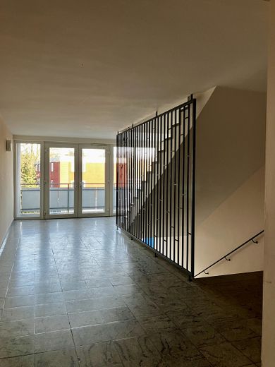 Abitare senza barriere al Klenzepark: 40m², nuova cucina componibile, garage, ascensore e cantina – Foto 15