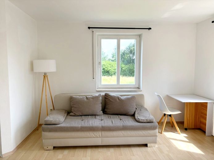 Helle 1-Zimmer-Wohnung mit Balkon  &  EBK in Straubing – WJ-00126_bild_005.jpeg