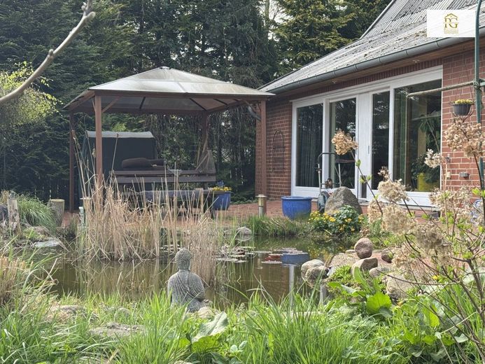 EFH Gartenseite