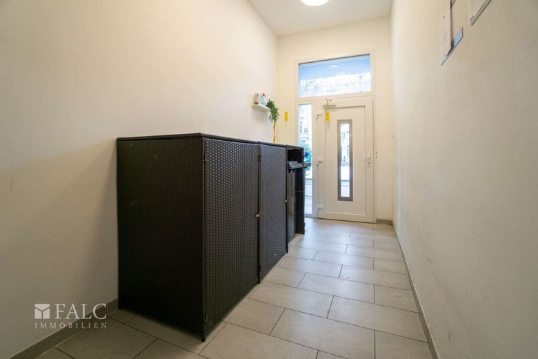 Mehrfamilienhaus mit 8 Einheiten - etabliertes Kurzvermietungskonzept – Flur