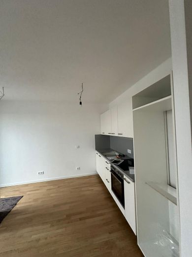 Penthouse Wohnung mit Dachterrasse EBK und E-Tiefgaragenstellplatz – Einbauküche