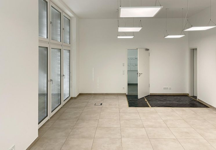 Modernes Loft mit 3,40 m Raumhöhe – Wohnen & Arbeiten in Top-Lage Pasing-Obermenzing – Wohnbereich – Eingang