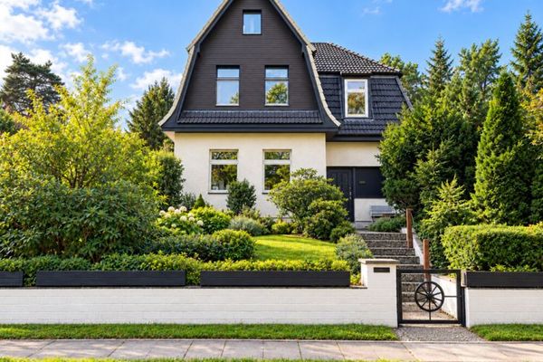 Berlin-Hermsdorf'taki Waldseesiedlung'da mimari bir mücevher – Restore edilecek karakter evi
