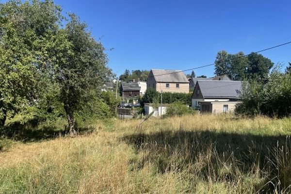 La costruzione della casa inizia con il posto giusto! Senza vincoli da parte del costruttore
