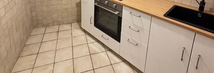Gepflegte 1,5–2-Zimmer-Wohnung mit EBK & Stellplatz in Stuttgart-Vaihingen – Küche
