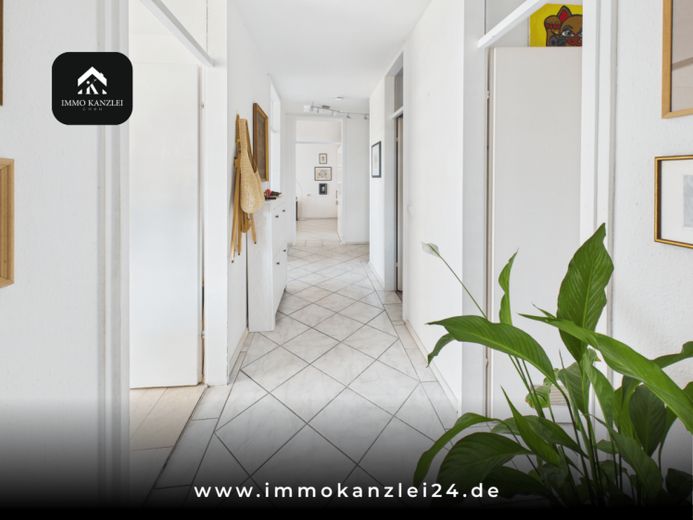 Licht, Weite & Blick ins Grüne – großzügige 3-Zimmer-Wohnung mit außergewöhnlichem Balkon – Foto 1