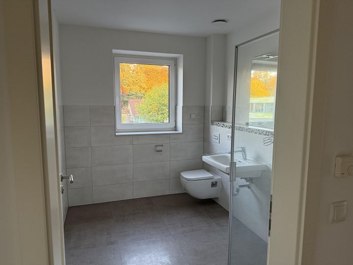 Moderne und Großzügige 2-Zimmer-Wohnung mit Balkon im Herzen von Pinneberg – Foto 6