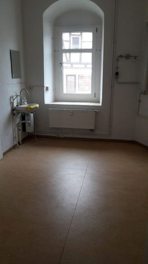 Ladengeschäft Ausstellungsraum in Kohren-Salis, BESTE LAGE im Zentrum direkt am Töpferbrunnen – Nebenraum