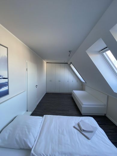 Kröpelin'de satılık kat mülkiyetli daire – Zimmer 01